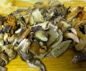 Нарізані гриби
