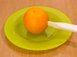Розрізаємо апельсин