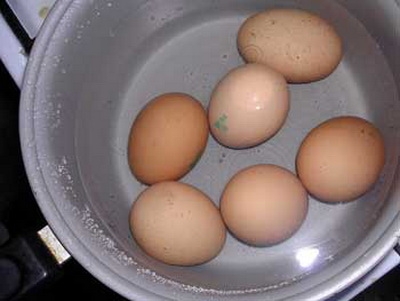 Варимо яйця