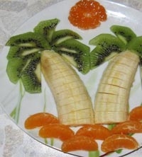 пальми з фруктів