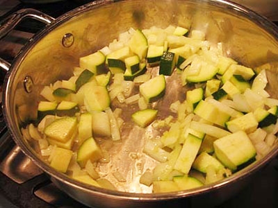 овочі на сковороді