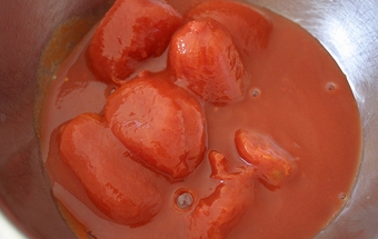 консервовані помідори