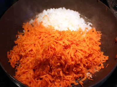 цибулю з морквою