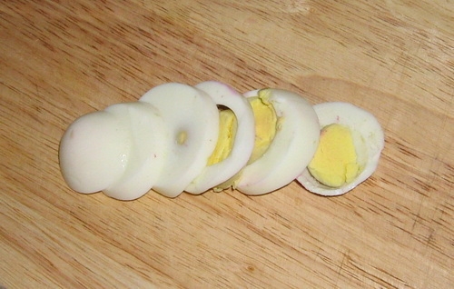 яйця Нарізаємо кільцями