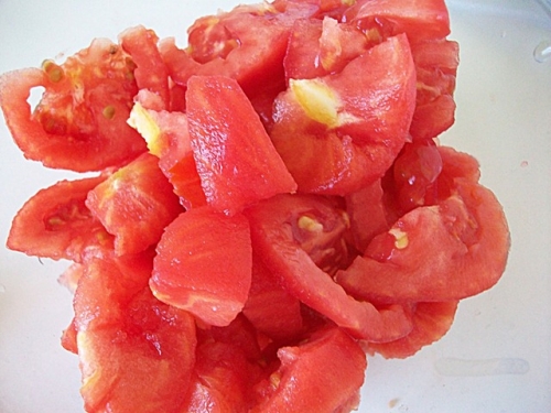 очищені томати