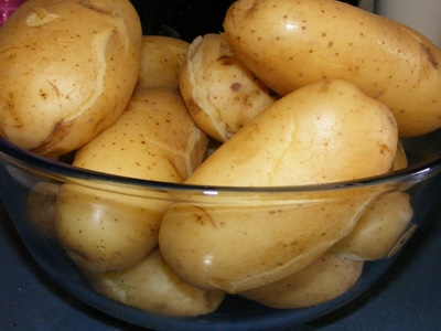 картопля в мундирі