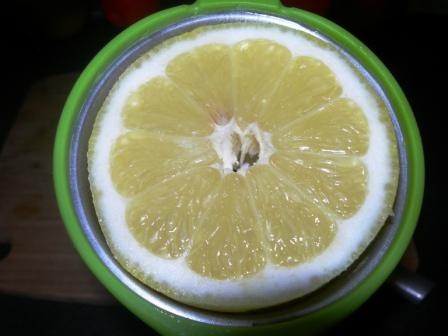 виживаємо лимонний сік