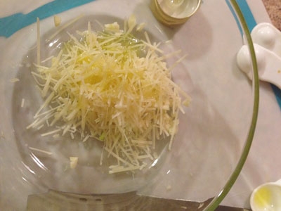 сир з часником і олією