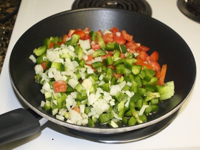 овочі на сковороді