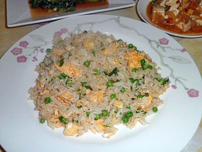 рис на тарілці