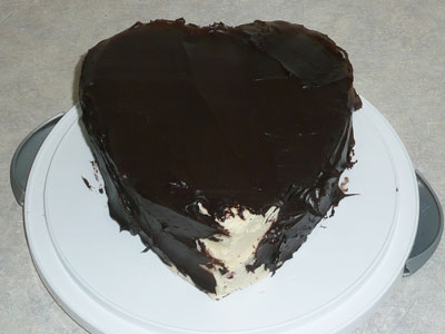 торт з шоколадною глазур'ю