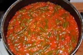 томатний соус з квасолею