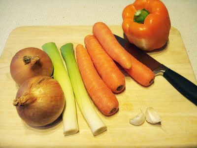 овочі на дошці