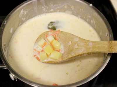 каструля з супом