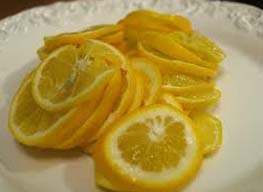 нарізаємо лимон кружальцями