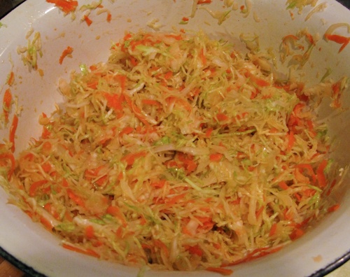 перемішані морква і капуста