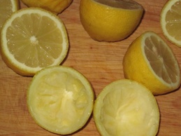 видавлюємо лимон