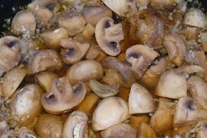 гриби в маринаді